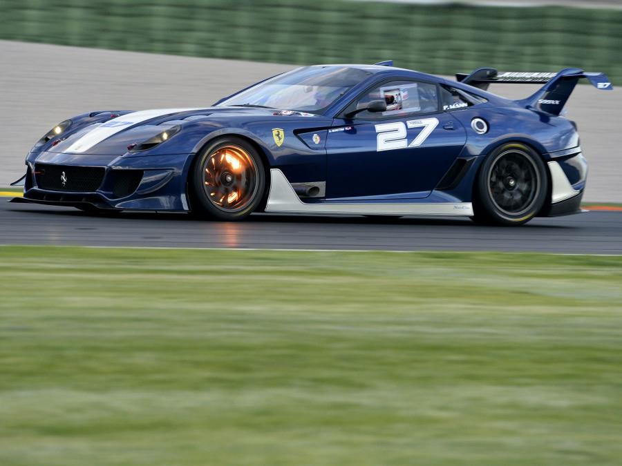  Ferrari 599XX Evoluzione 2012 года  (фото 16 из 50)